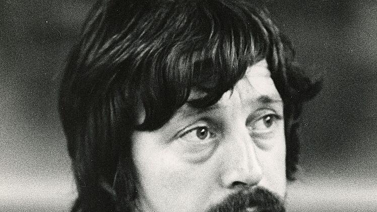 1976 beschlossen die Herrschenden in der DDR, den nicht mundtot zu kriegenden Poeten und Musiker Wolf Biermann hinterr&uuml;cks auszub&uuml;rgern.