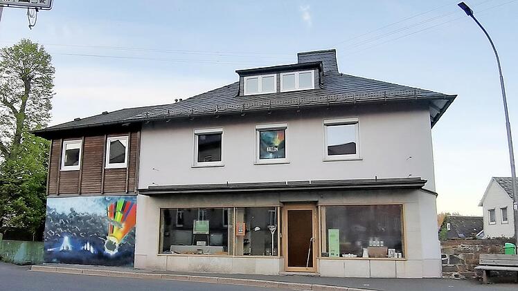 Im Film „Ballon“ noch Kulisse, braucht das Gebäude Lobensteiner Straße 2 nun eine neue Nutzung.