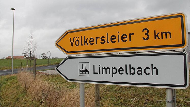 Gewerbetreibende wünschen sich im Gebiet "Limpelbach" bei Schwärzelbach eine Gewerbehalle. Darüber will der Gemeinderat jetzt nachdenken. Foto: Gerd Schaar