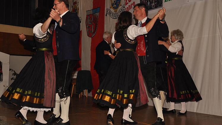 Tanzgruppe aus Maßbach