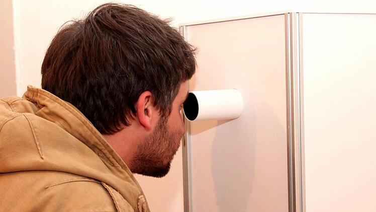 Ein Blick in die "Fühlgutblickmaschine" Foto: Johanna Blum