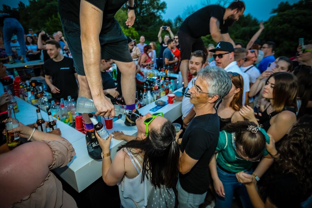 Endlich wieder uferlos feiern!