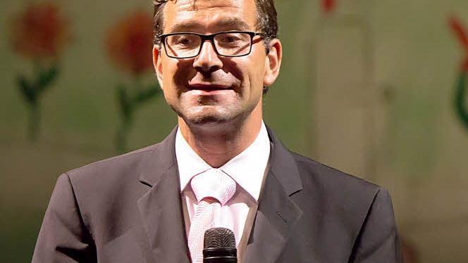 Heiß begehrt beim Coburger Publikum: Ein italienischer Abend in der Villa von Intendant Bodo Busse wurde beim Theaterfest für 330 Euro versteigertFoto: Albert Höchstädter