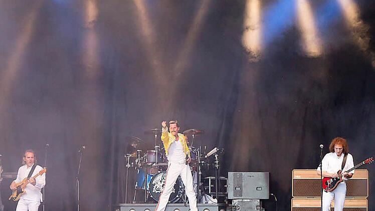 Queen Revival Show zum Auftakt des ""Tambacher Sommers".Foto: Albert Höchstädter