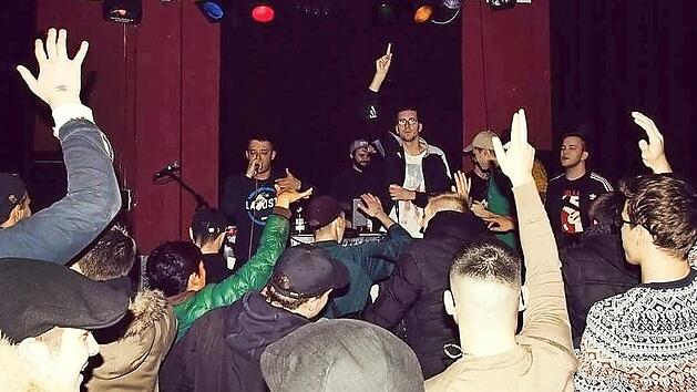 Rapper DCM wird vom Publikum im Domino gefeiert. Foto: privat