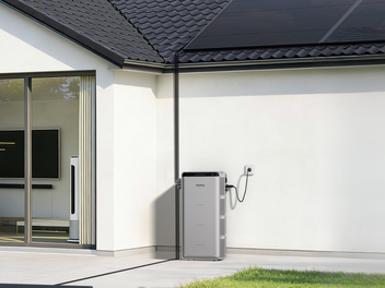 Jackery SolarVault 3 im Yuma-Komplettset