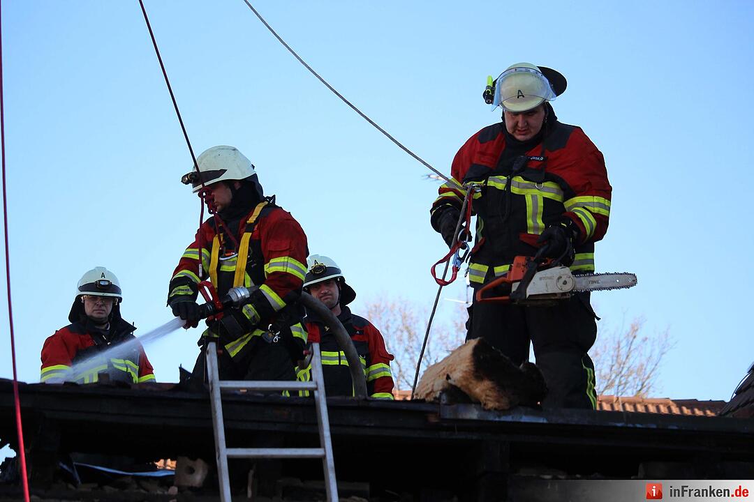 Dachstuhlbrand in Röthenbach an der Pegnitz