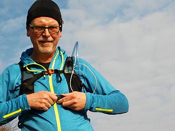 Wer die 27 Kilometer in einem Stück entdecken will, der sollte auf die passende Verpflegung achten.  Fotos: Jürgen Schmitt (10), Bernadette Obermeier (3)