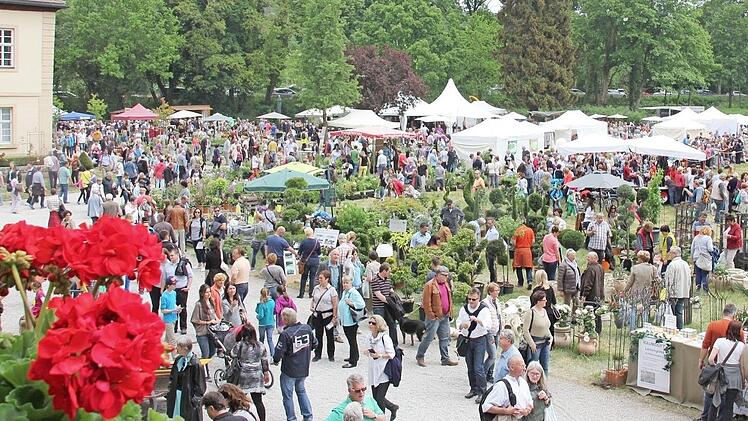 Publikumsmagnet seit vielen Jahren für Jung und Alt : Das Gartenfest in und um Schloss Eyrichshof. Fotos: Ralf Kestel