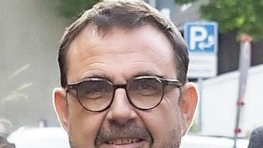 Klaus HoletschekMinister