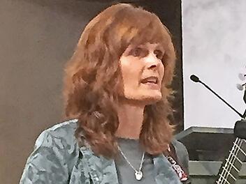 Eva-Maria Klöhr ist am Sonntag, 8. Juli, wieder am Kreuzberg zu Gast.  Foto: Regina Rinke