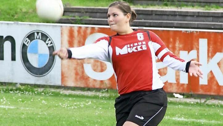 ATS-Abwehrspielerin Nina Vonbrunn Foto: Monika Limmer