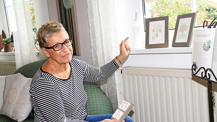 Unter dem Motto "Kontraste im Bilderzimmer" stellt die Weismainer Malerin Elfriede Dauer vom Freitag, 13., bis Sonntag, 15. Oktober, ihre Werke vor.  Fotos: Gerda Völk