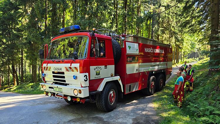Hubschrauber bei Sehmatal abgest&uuml;rzt