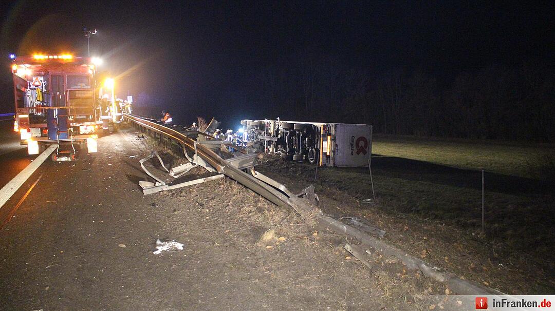 Lkw-Unfall auf A9 bei Schnaittach