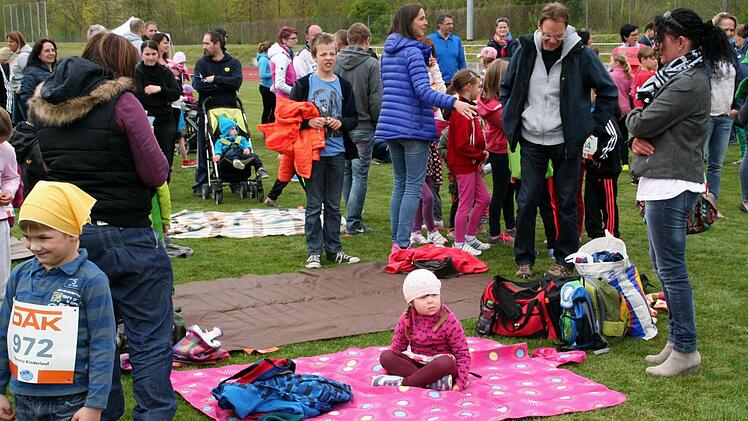 Rastplatz für die "kleinen Strolche" vom Kindergarten Winkels   Foto: Werner Vogel