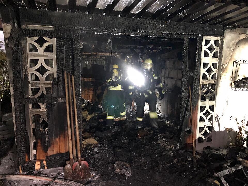 Feuerwehr-Einsatz nach Verpuffung in privater Sauna