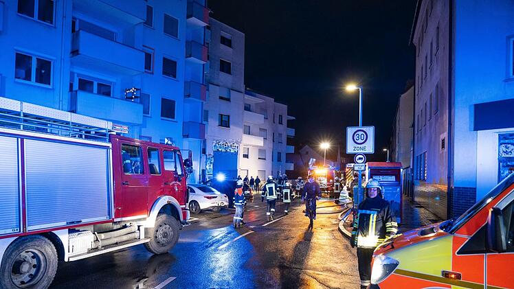 Bamberg: Feuerwehr löscht Brand in Egelseestraße