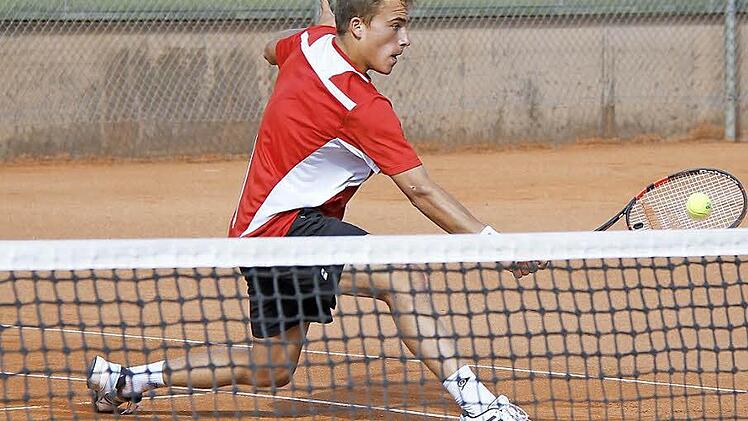 Favorit Nicolas Kramer vom MTV Bamberg unterlag im Finale Niclas Schmidt aus Würzburg. Fotos: René Rupprecht
