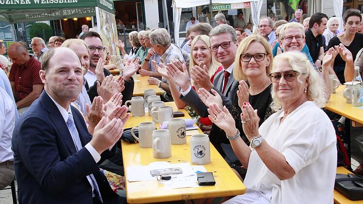 CSU-"Familienfest" in Ebermannstadt mit Kultusminister Sibler im Mittelpunkt.  Josef Hofbauer