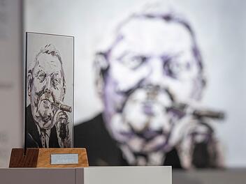 Nur noch Staatsminister: Weimer legt Firmenanteile auf Eis