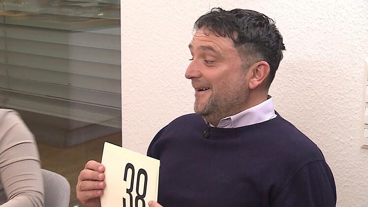 J&ouml;rg (49) gewinnt "Das perfekte Dinner" am Bodensee.