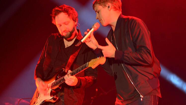 Tim Bendzko rockt in der Frankenhalle in Nürnberg.  Foto: Nikolas Pelke