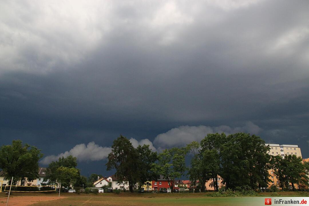 Massive Schäden nach Sturm in Bamberg