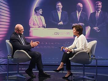 Das Scheitern des ersten Wahlgangs habe er als "dramatisch" empfunden, sagt der ehemalige SPD-Kanzlerkandidat Martin Schulz bei Sandra Maischberger.