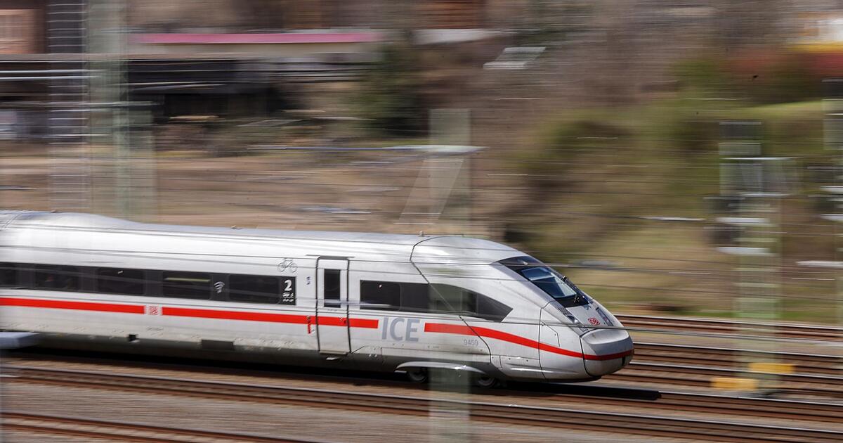 ICE train breaks down in Franconia - Deutsche Bahn resorts to crazy ...