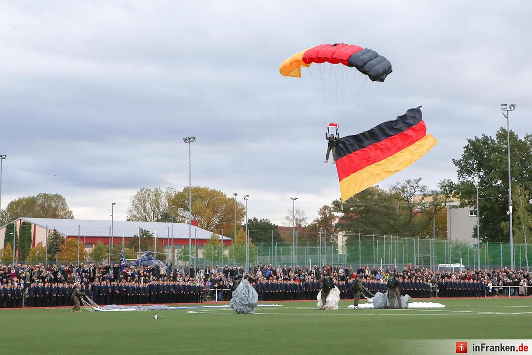 Bundespolizei-Anwärter in Bamberg vereidigt