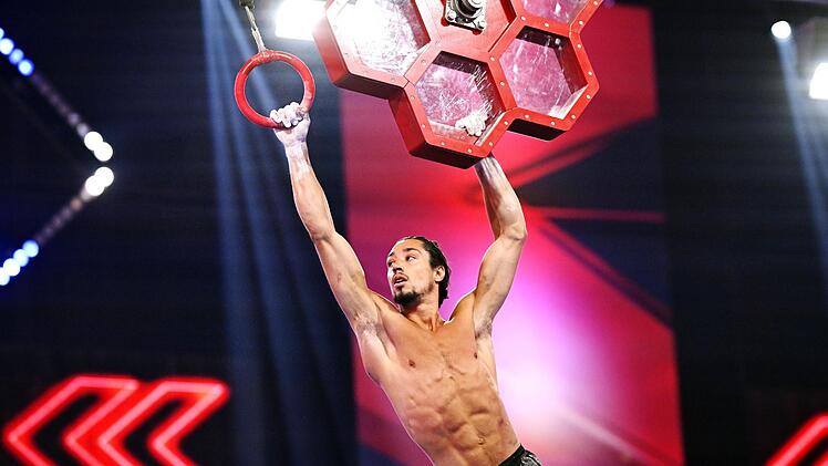 René Casselly, Deutschlands bislang einziger "Ninja Warrior Germany" (2021), ist immer Favorit. Diesmal aber musste er sich geschlagen geben und wurde "nur" Dritter.