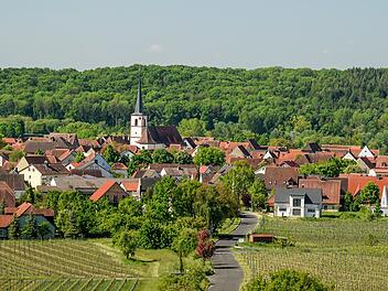 Sommerach im unterfr&auml;nkischen Landkreis Kitzingen