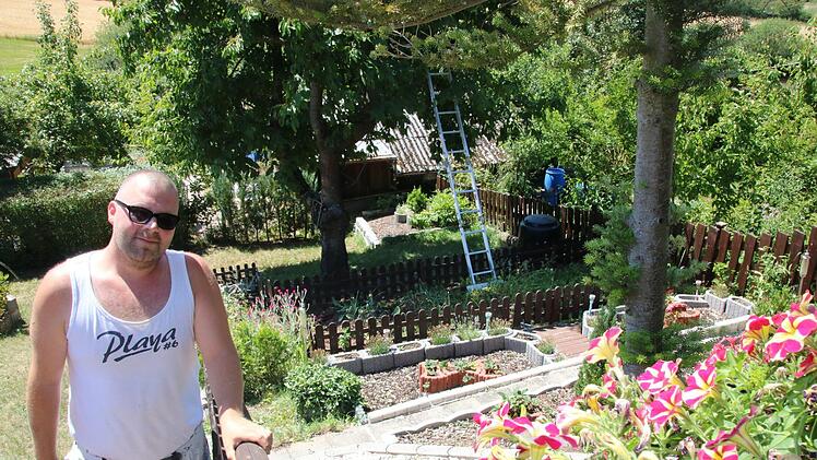 Natürlich hat auch der Vorsitzende seinen eigenen Garten.  Foto: Jürgen Gärtner