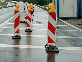 Autobahn, Anschlussstelle, Ausfahrt, Abfahrt, Sperrung, Baustelle, Bauarbeiten