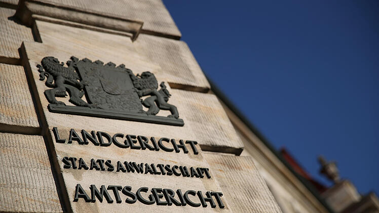 Das Urteil steht schon seit Oktober 2025 fest. Die Revision des Angeklagten hat das Landgericht Bayreuth nun abgewiesen. (Archivbild/Symbolbild)