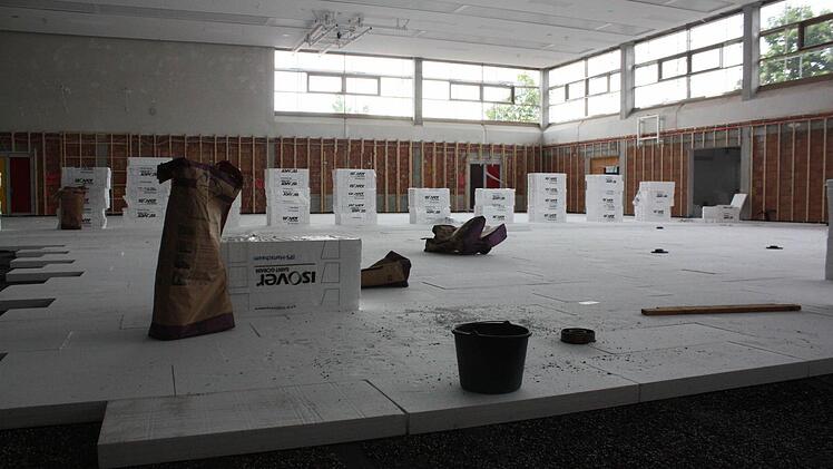 Sanierung der Hegler-Halle in Oerlenbach.  Foto: Robert Huger