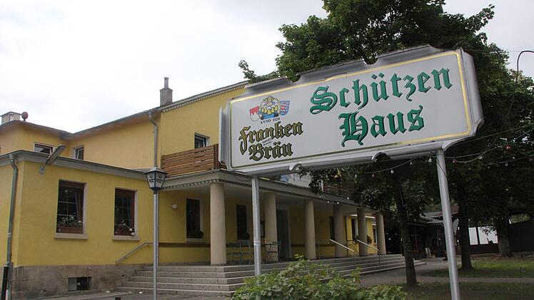 Fränkische Küche soll es bald im Schützenhaus geben. Auch ein Koch soll schon gefunden sein.  Foto: Meißner