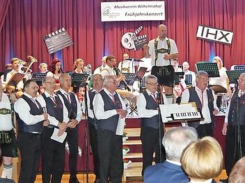 Der Musikverein Wilhelmsthal bediente sich f&uuml;rs Fr&uuml;hjahrskonzert an Hollywood-Melodien. Foto: Heike Sch&uuml;lein