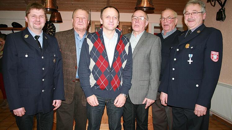 Detlef Krapf (v. l.), Edgar Schäfer, Christoph Reitelbach, Gerhard Antlitz, Martin Franz und Paul Antlitz. Fotos: Gabriele Sell