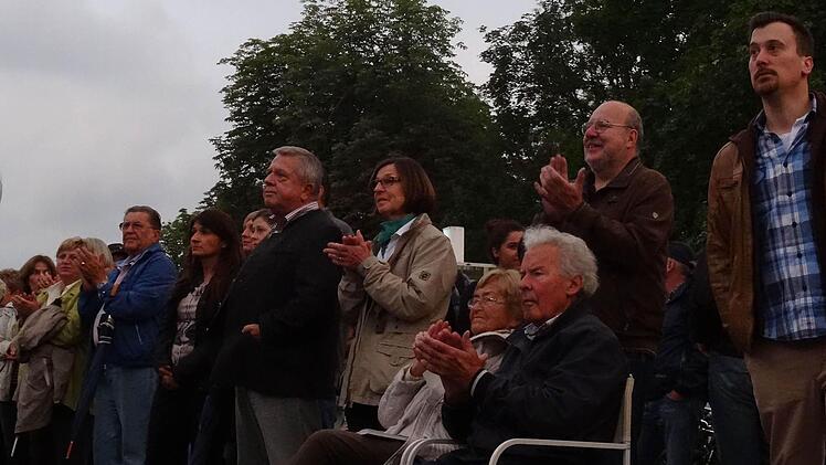 Applaus beim Open-Air-KonzertFoto: Jochen Berger