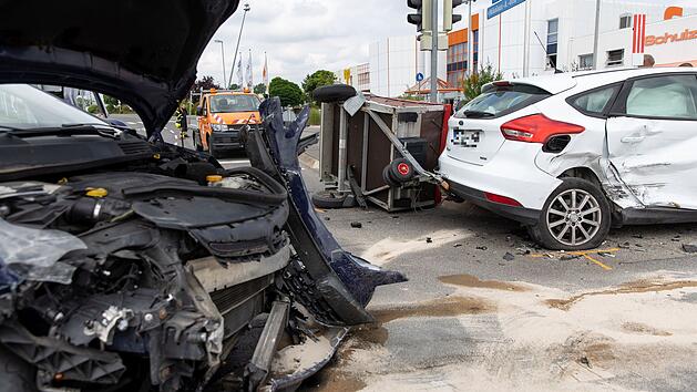 R&ouml;dental: Verkehrsunfall mit mehreren Verletzten