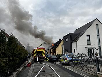 Gebäude in Bamberg in Vollbrand: Ursache noch unklar