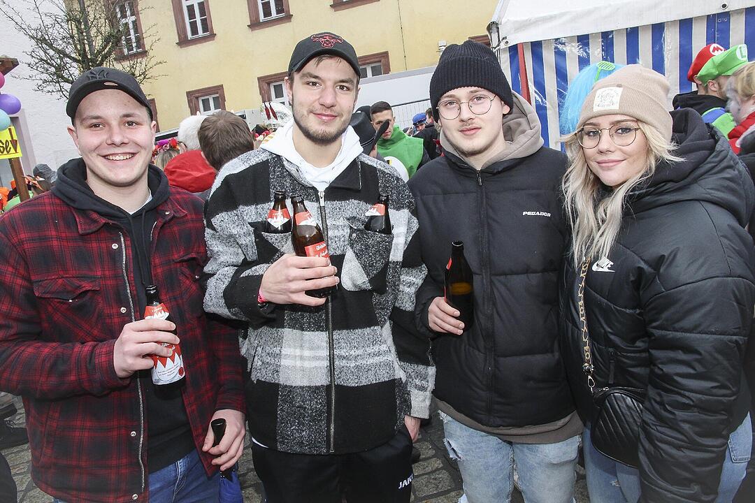 Großer Faschingsumzug  zum Stadtsteinacher Marktplatz