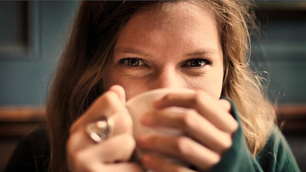 Ob schwarzer Tee oder Kaffee: Für viele gehören die beiden Wachmacher zu einem gelungenen Start in den Tag dazu.