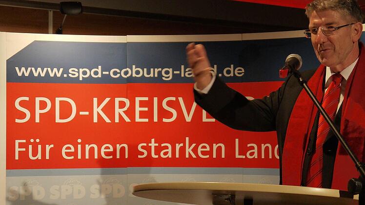 Michael Busch am Rednerpult