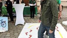 Mit Rauschbrille ist es schwer, gerade zu gehen.