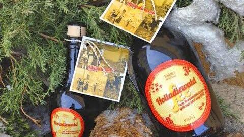 Das Bier gab es in 0,33- und 0,75-Liter-Flaschen.