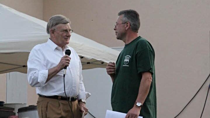 Helmut Ungar (rechts) im Gespräch mit Günter Lipp.
