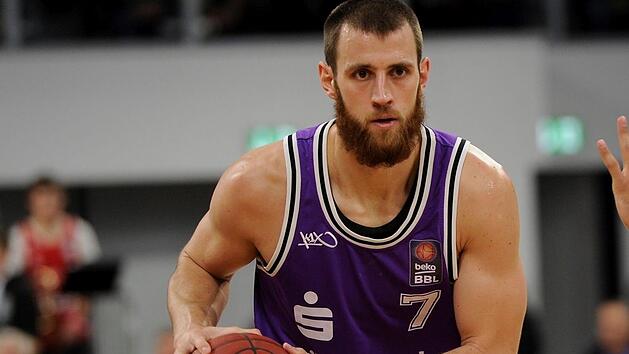 Jüngste Nachverpflichtung von Brose Bamberg: Alex Ruoff, hier im Trikot der BG Göttingen. Sportfoto Zink